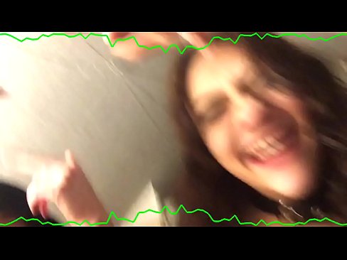 ❤️ Zwee sexy brünette emotional Hosen bleiwen Bastard quirky Bitch ️ Qualitéit Sex bei eis