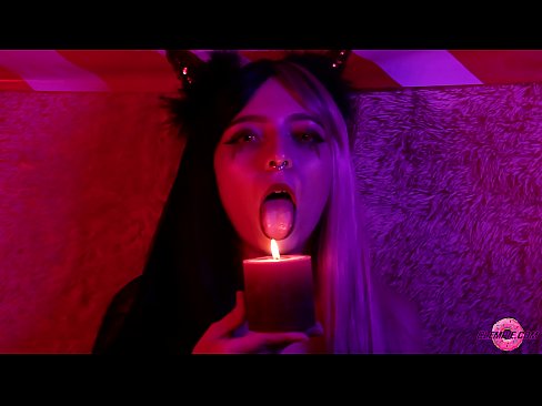 ❤️ Passionéierte Blowjob vum Sexy Succubus mat Mond Erfëllung ️ Qualitéit Sex bei eis